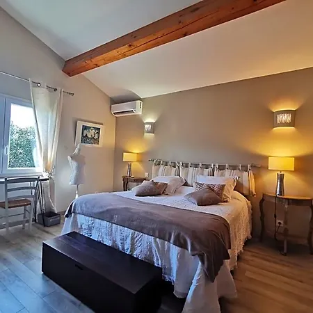Des Chenes Bed & Breakfast 3*
